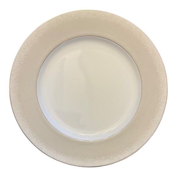 Mikasa Luminescent Pearls Fine Bone China 10.5" Dinner Plates Set Of 4 - Picture 3 of 5